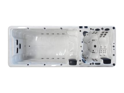 Вид зверху на джакузі з гідромасажною зоною та зоною плавання