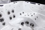 Джакузі AquaSolus Love Sterling Silver — розміри 210x190x78 см та об’єм води 1100 літрів