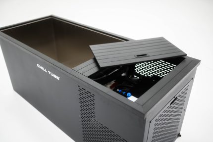 Конструкція Chill Tub Original продумана до дрібниць: кришка відкривається легко, не порушуючи естетики.